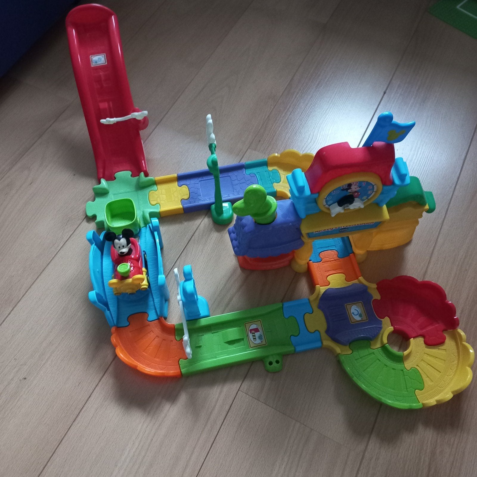 VTech Mickey's Treinstation met Mickey Mouse figuur, Ophalen of Verzenden, Zo goed als nieuw