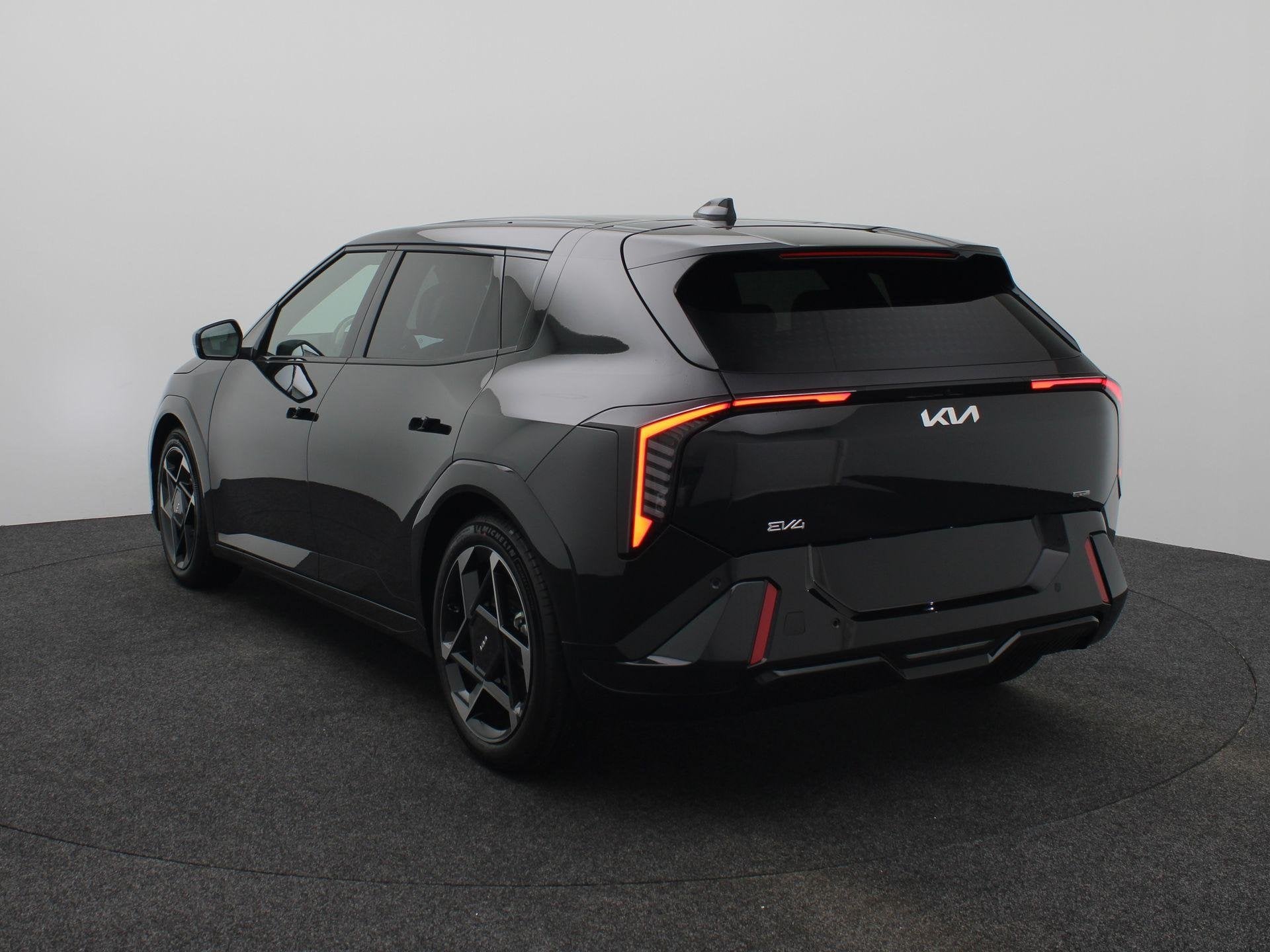 Kia EV4 GT-Line Business Edition 81.4 kWh | Navigatie | Clim, Auto's, 510 min, 204 pk, Te koop, 1810 kg