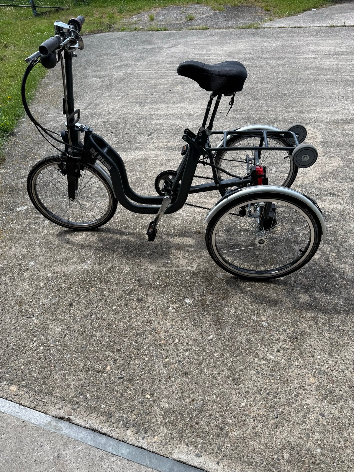 Di Blasi R32 Opvouwbare elektrische driewieler, Fietsen en Brommers, Fietsen | Driewielfietsen, Ophalen, ., Zo goed als nieuw