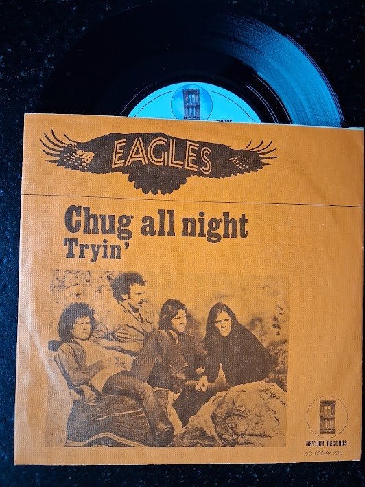 EAGLES - CHUG ALL NIGHT - 7", 7 inch, Ophalen of Verzenden, Zo goed als nieuw, Pop