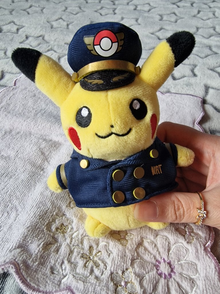 Pikachu Piloot Knuffel - Pokémon Center Japan Narita Airport, Ophalen, Overige merken, Overige typen, Zo goed als nieuw