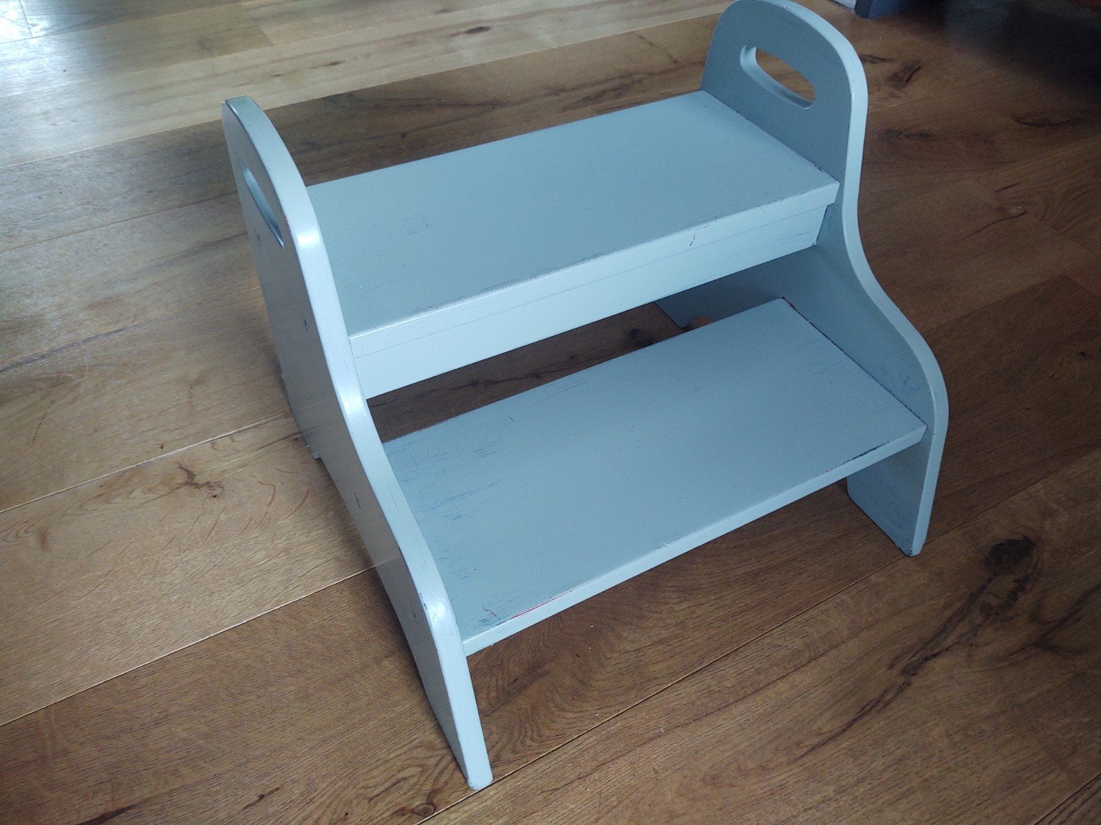 Geverfd trapje Trogen van ikea. 40 x 38 x 33 cm, Ophalen, Gebruikt, Overige materialen