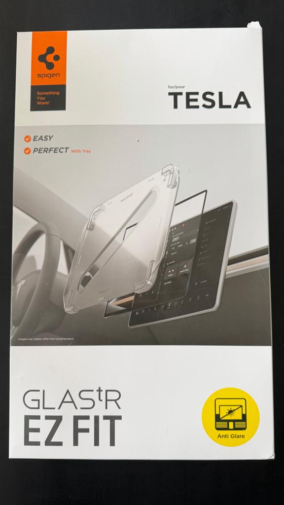 Spigen GLAS.tR EZ FIT Anti Glare Screenprotector Tesla, Auto diversen, Auto-accessoires, Ophalen of Verzenden, Nieuw