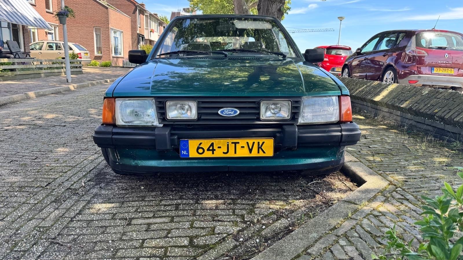 Ford escort cabrio uit 1984, Ophalen of Verzenden