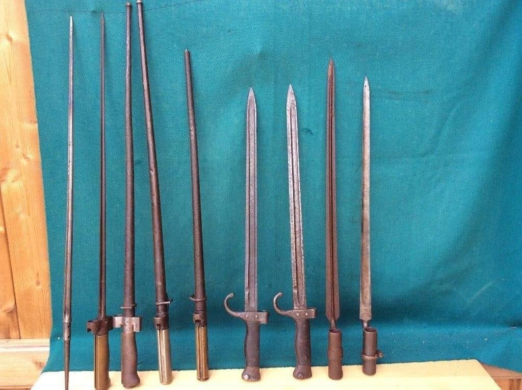 FRANSE BAJONETTEN  , Verzenden, Landmacht, Overige gebieden, Zwaard of Sabel