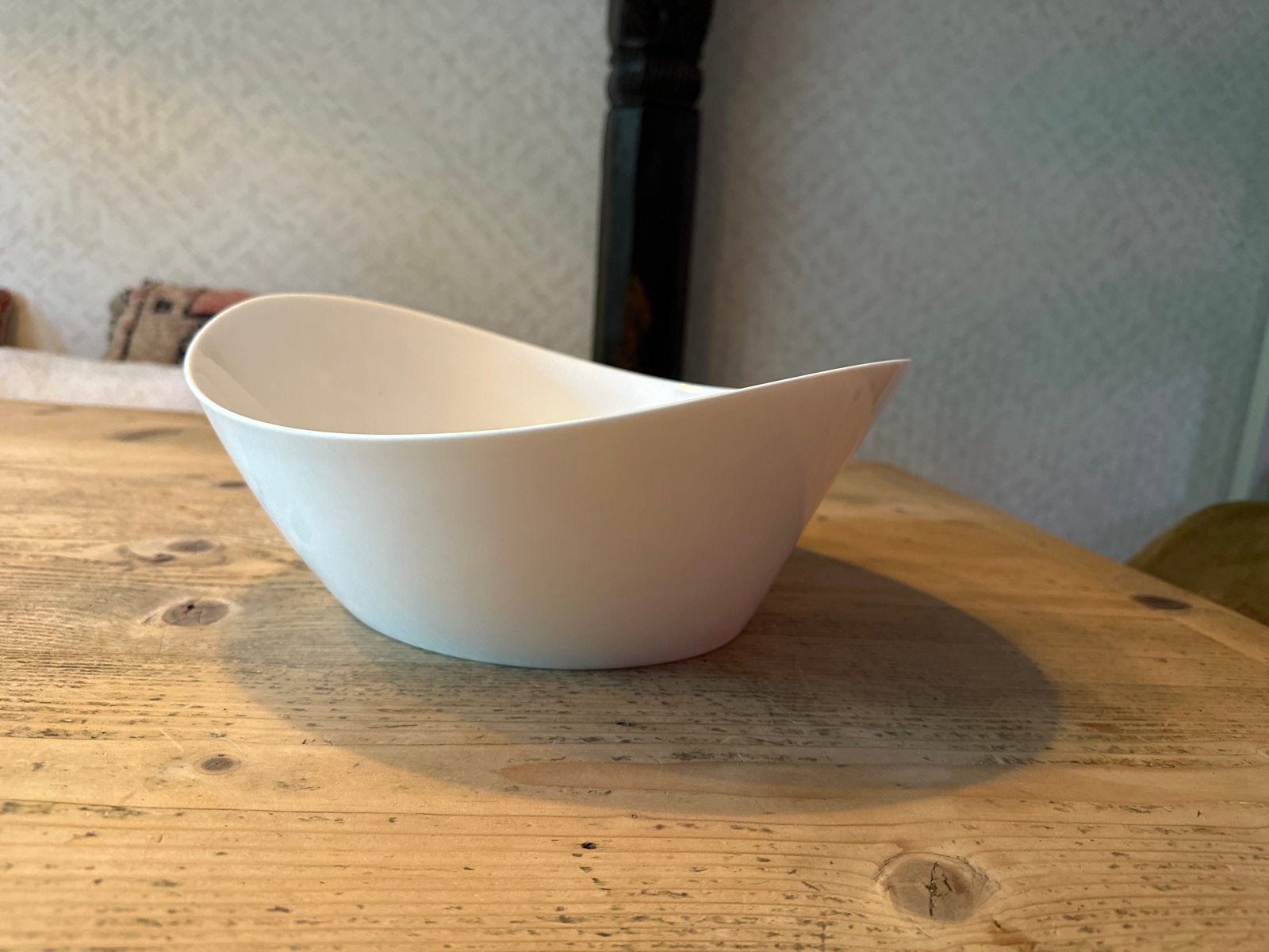 Skyn ikea grote diepe schaal 31 cm, Ophalen of Verzenden, Zo goed als nieuw, Overige stijlen, Schaal of Schalen