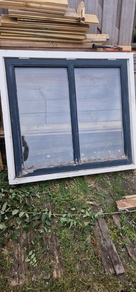 Gebruikt gevelraam met dubbelglas merbau, Gevelraam of Ruit, Gebruikt, 80 tot 120 cm, 80 tot 120 cm