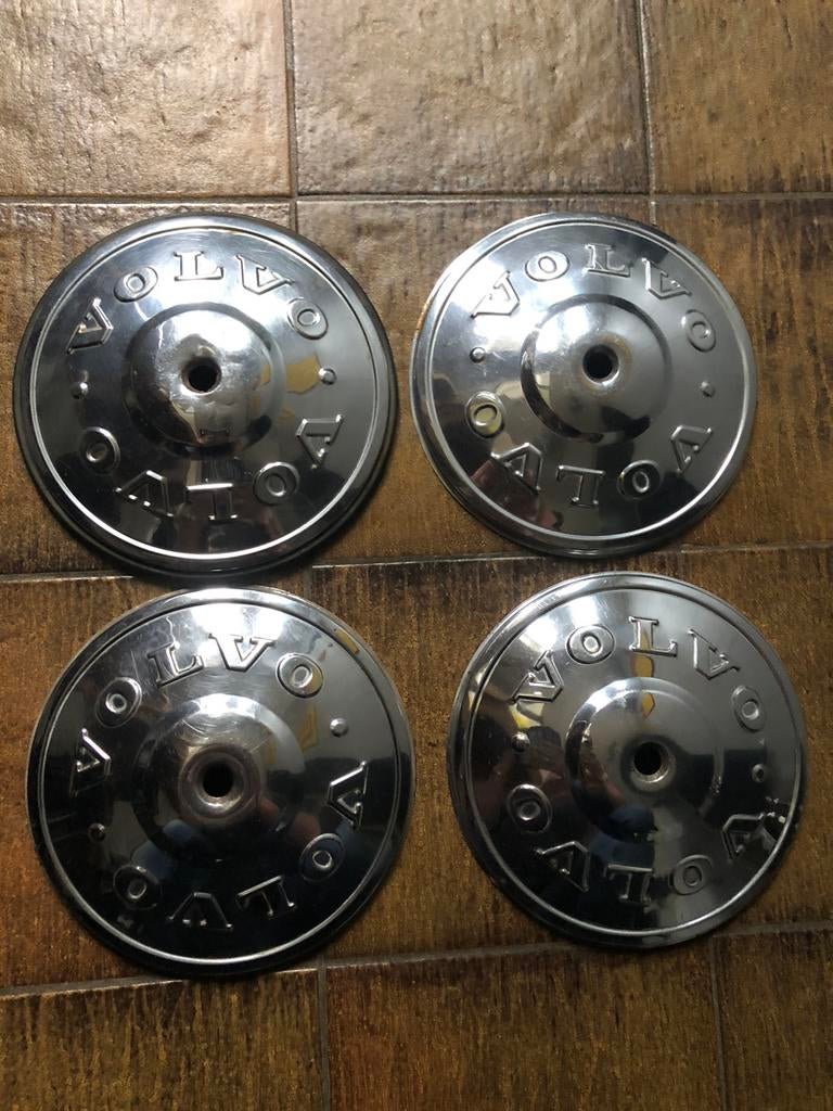 Set van 4 Volvo 100 serie wieldoppen, Ophalen of Verzenden, Gebruikt