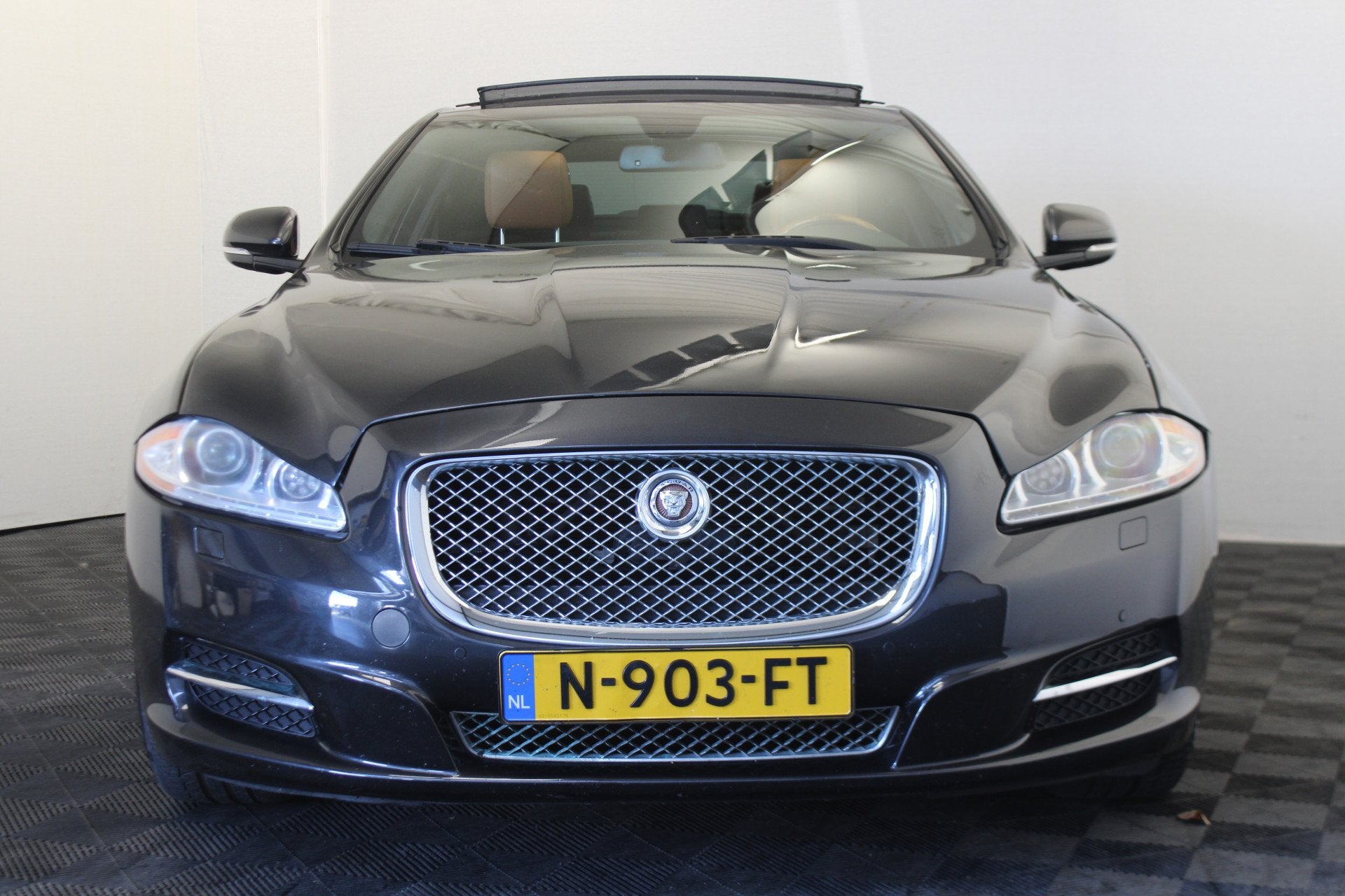 Jaguar XJ 5.0 V8 Portfolio (bj 2012, automaat), Auto's, Jaguar, Automaat, Euro 5, Achterwielaandrijving, Bedrijf