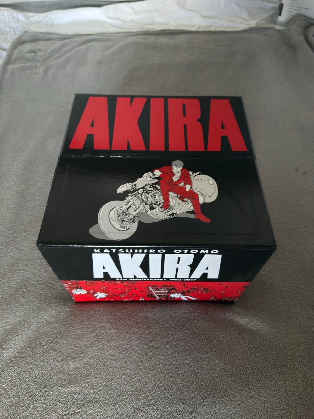 Akira 35th Anniversary Box Set, Complete serie of reeks, Ophalen, Zo goed als nieuw
