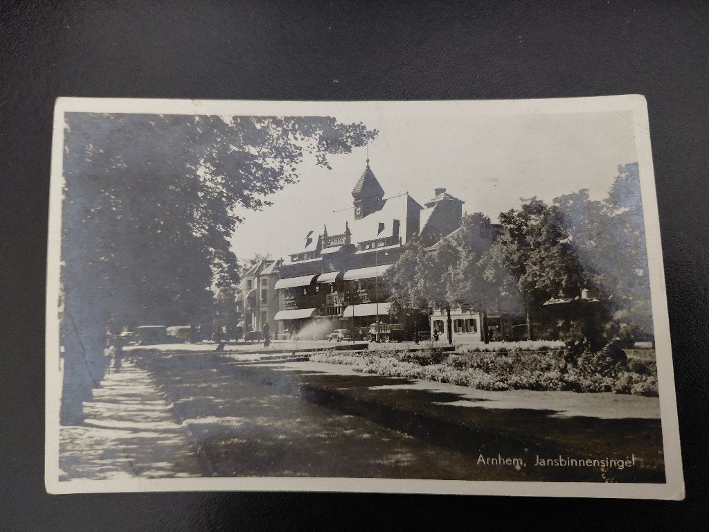 Arnhem, Jansbinnensingel, fotokaart, ongelopen., Verzenden, 1940 tot 1960, Ongelopen, Gelderland