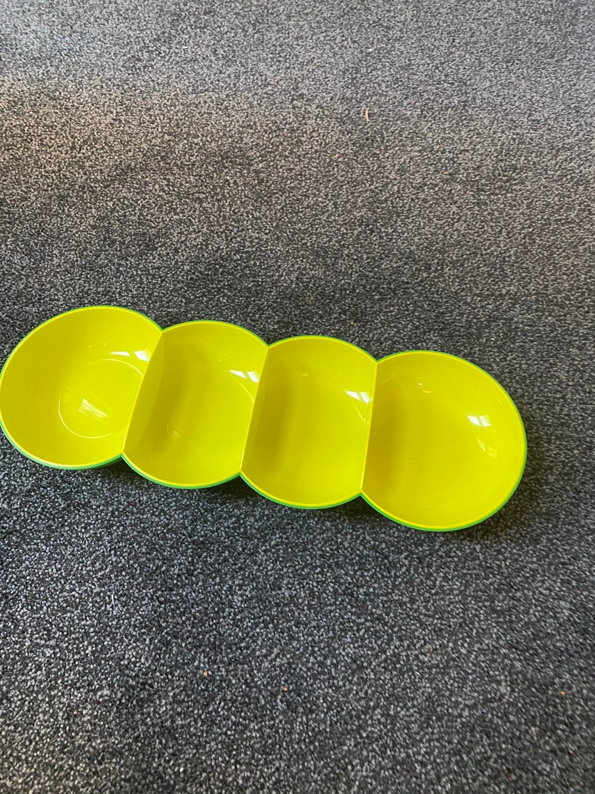 Tupperware schaal - notenschaal, Ophalen of Verzenden, Zo goed als nieuw, Schaal
