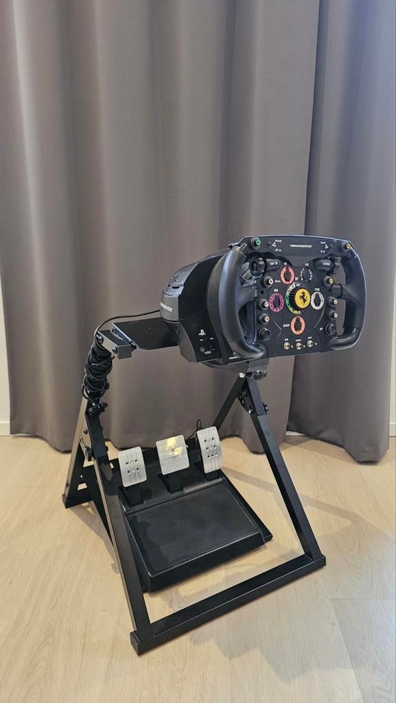 Thrustmaster T300GT RS met Ferrari F1 stuur en Wheelstand, Thrustmaster, Verstelbaar, Ophalen, Zo goed als nieuw