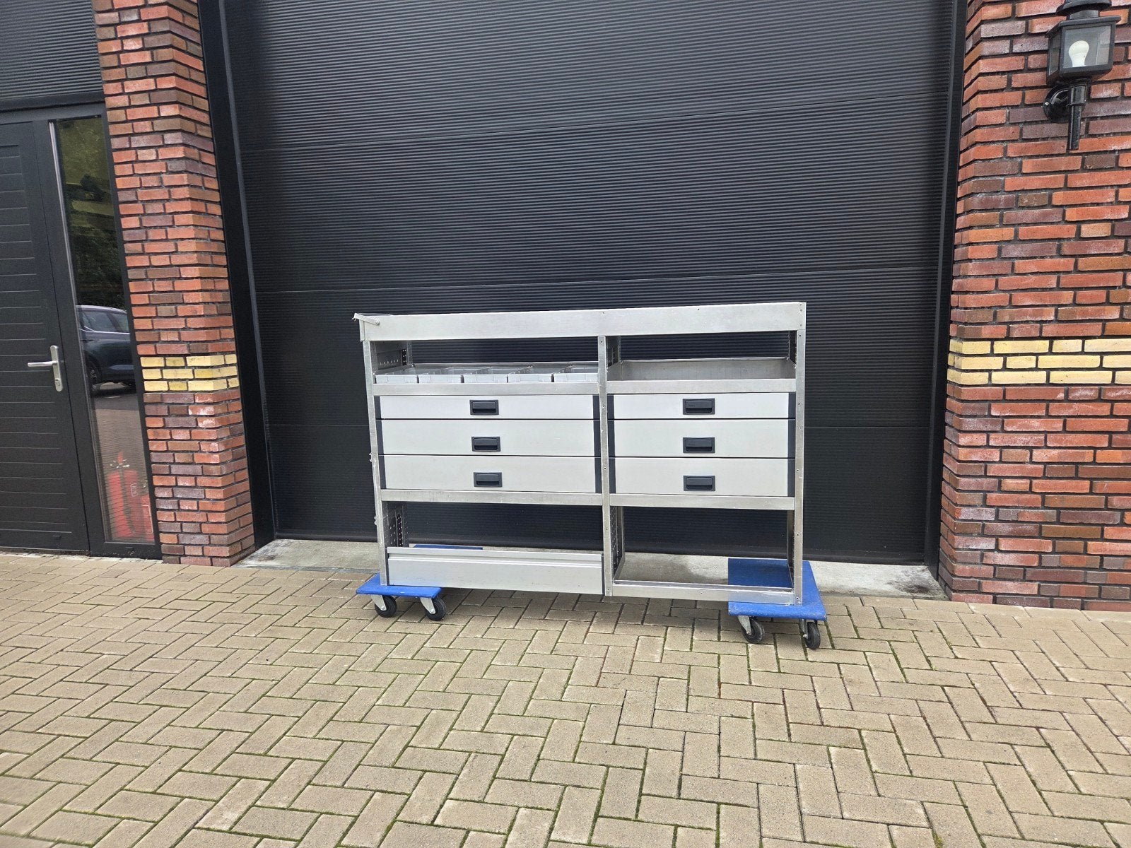Aluca bedrijfswagen inrichting bedrijfswageninrichting, Ophalen