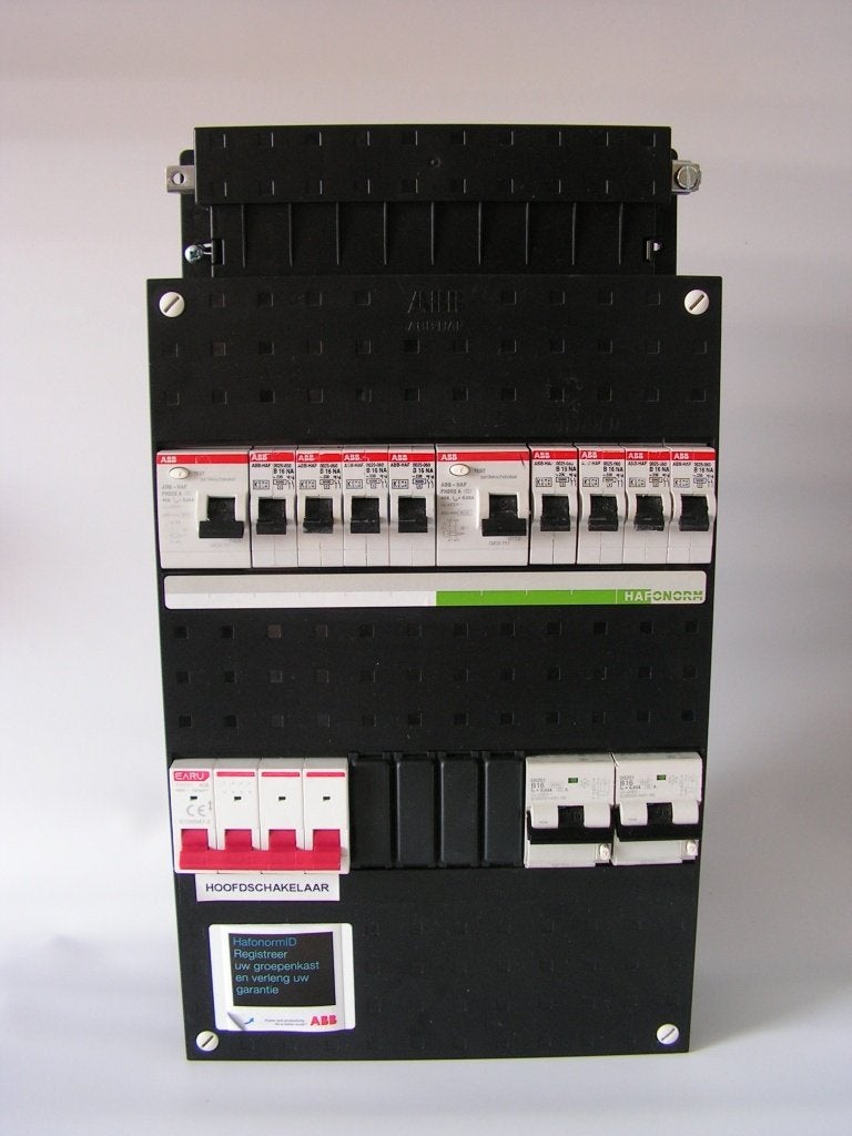 ABB busboard 3-fase 8 groepenkast + 2 x comfomaat B16, Ophalen of Verzenden, Gebruikt, ABB, Overige typen