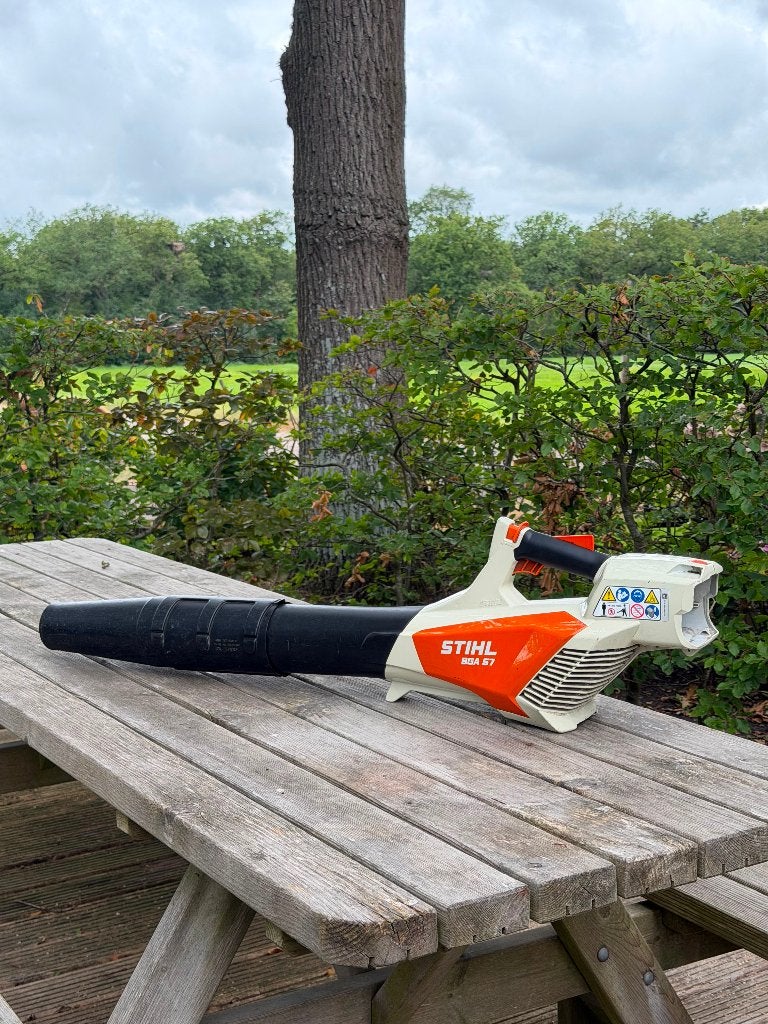 Stihl BGA 57 accubladblazer, Ophalen, Stihl, Gebruikt, Accu