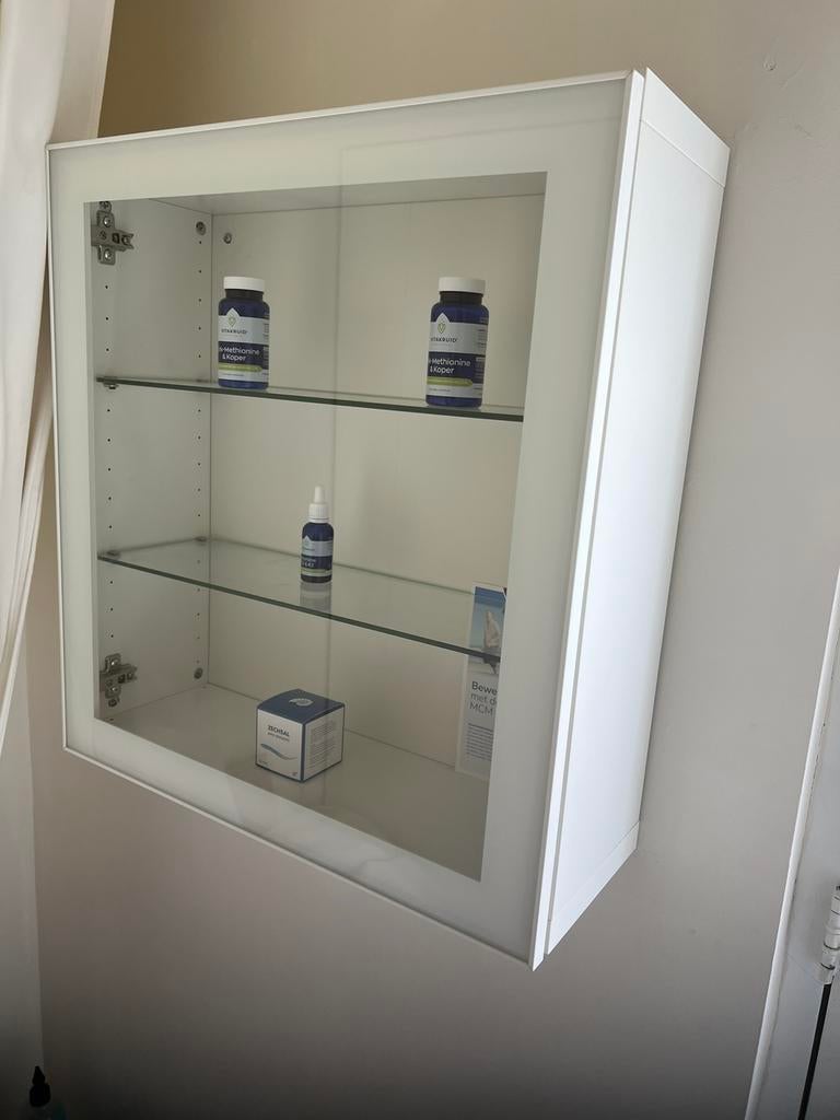 Vitrinekast wit/ showkast, Ophalen, 50 tot 100 cm, Zo goed als nieuw, 150 tot 200 cm