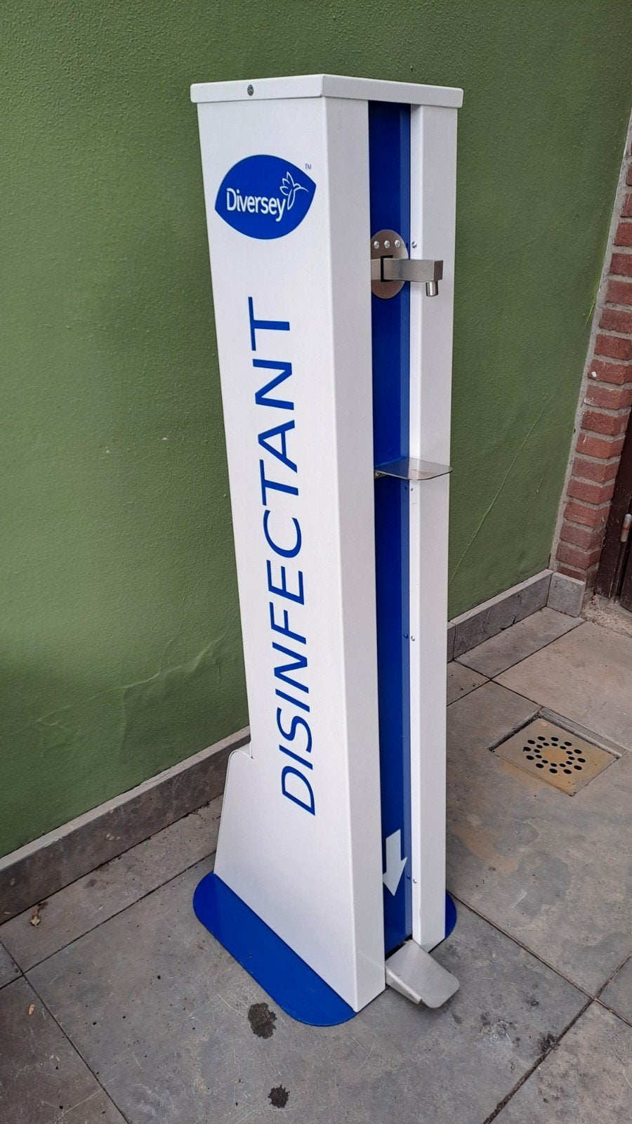 Diversey Desinfectant Dispenser - Hygiënische Oplossing, Huis en Inrichting, Ophalen, Diversey, Info.nl@diversey.com, Diversey Europe B.V., Maarssenbroeksedijk 2, 3542 DN Utrecht, Nederland