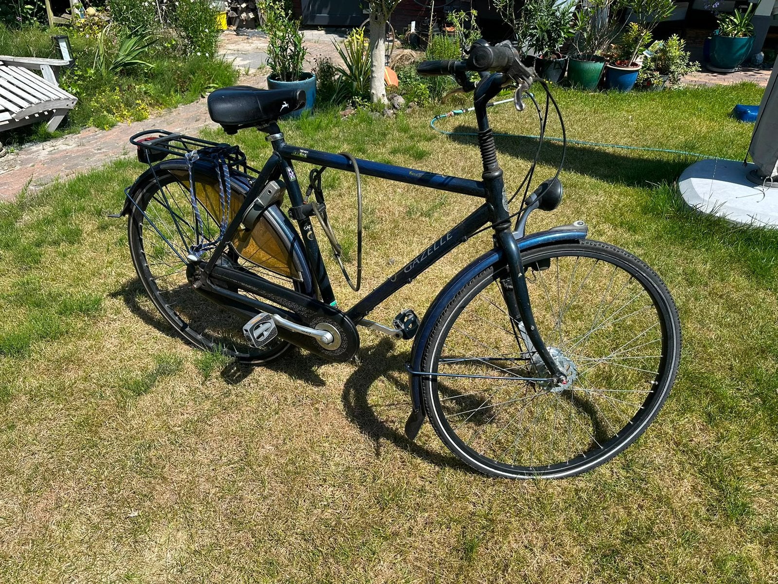 Donkerblauwe Gazelle Trendy Style Herenfiets, Ophalen, Gebruikt, Versnellingen, 57 tot 61 cm