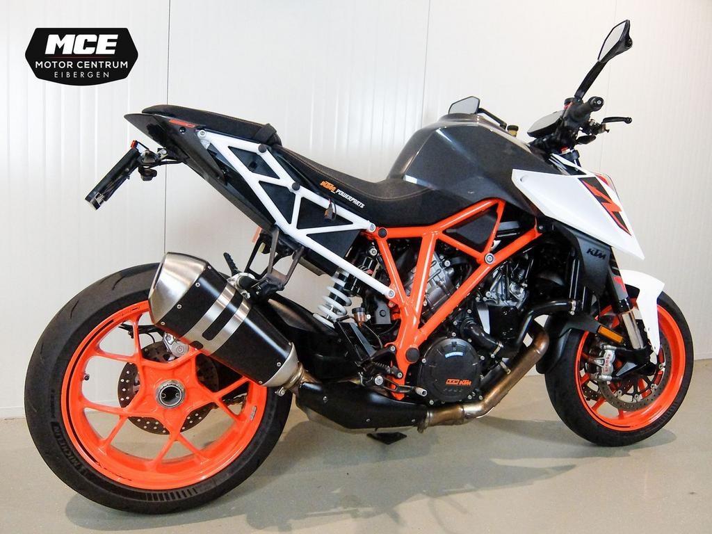 KTM 1290 SUPER DUKE R (bj 2018), Motoren, 2 cilinders, KTM, Motorrijbewijs A, Bedrijf