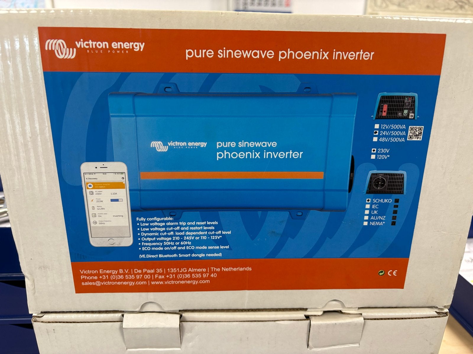 2 stuks / Victron Energy Phoenix Pure Sinewave Omvormer, Ophalen, Nieuw