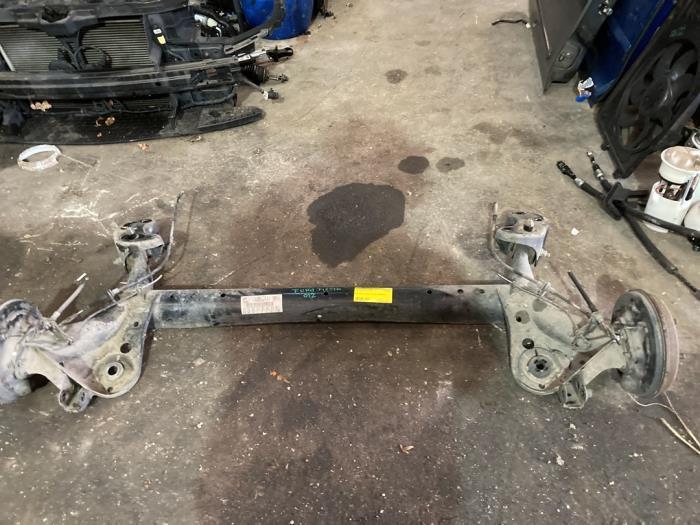 Achteras voorwielaandrijving van een Ford Fiesta, Gebruikt, -, -, Ford