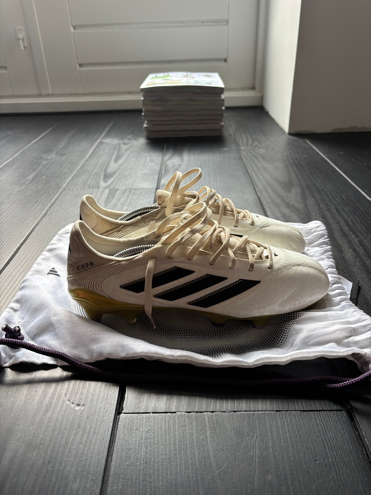 Adidas Copa Pure 3 Elite SG (42 2/3), Maat XS of kleiner, Ophalen of Verzenden, Zo goed als nieuw, Schoenen