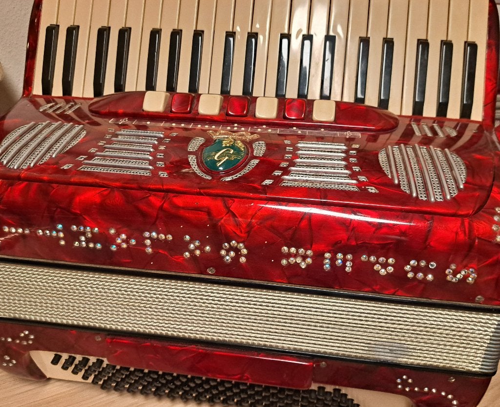 Accordeon Galanti 120 bas 4 korig met 3 korige musette, Gebruikt, Toetsaccordeon, Met koffer, 120-bas
