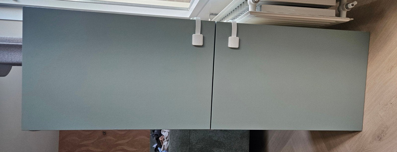Besta kast met groene deuren, Huis en Inrichting, Ophalen, 25 tot 50 cm, 50 tot 100 cm, Minder dan 100 cm