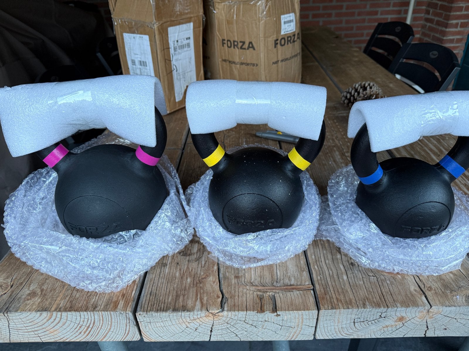 3x Nieuwe Kettlebells: 12kg, 16kg, 20kg - Nooit Gebruikt, Ophalen, Nieuw, Armen, Kettlebell