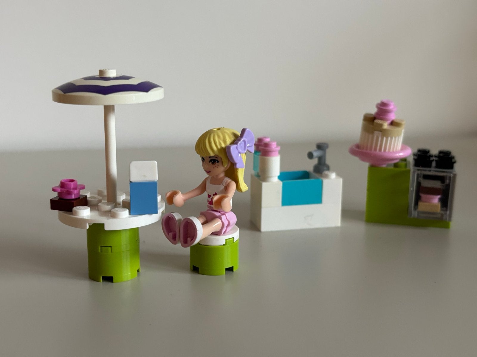 Lego Friends setje met figuur en accessoires, Ophalen of Verzenden, Gebruikt, Overige merken