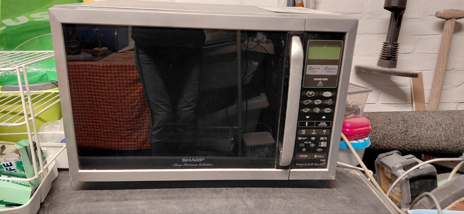Sharp Combimagnetron met Sensor Cook - Display defect, Witgoed en Apparatuur, Ophalen, Combimagnetron, Gebruikt, Vrijstaand