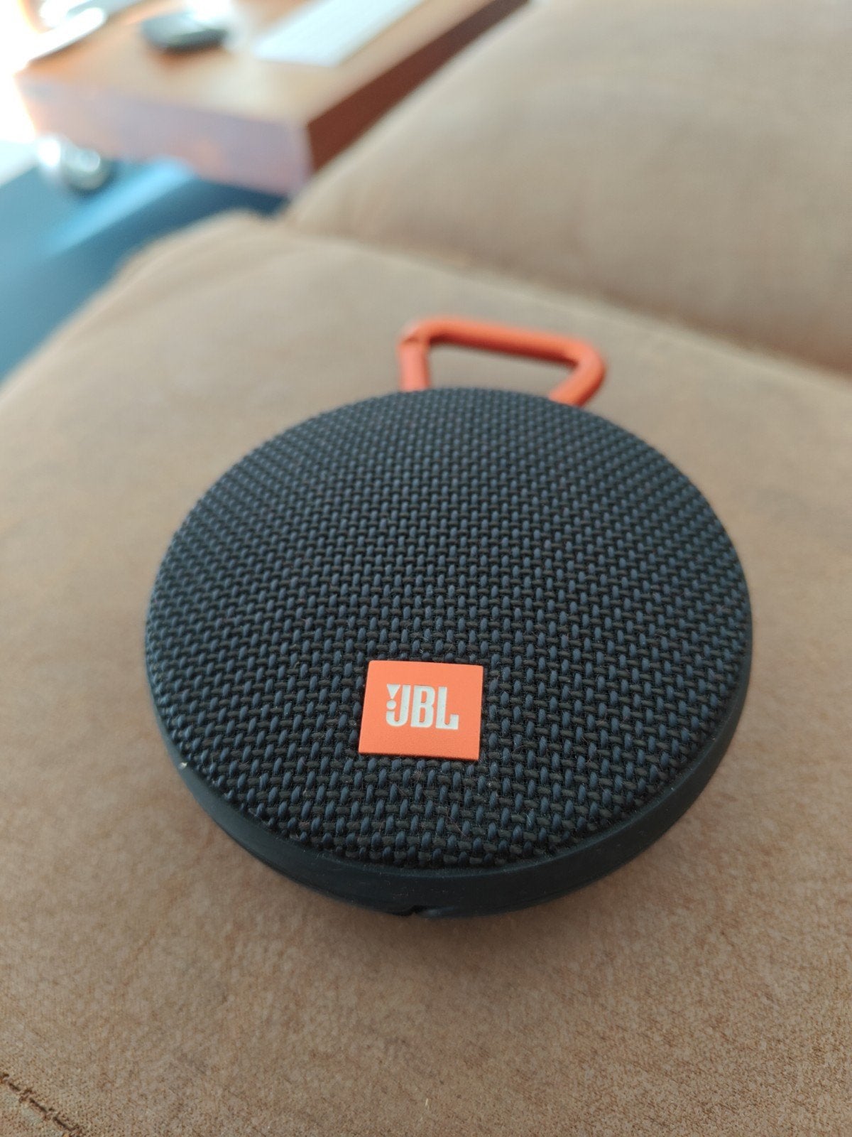 JBL Clip Draagbare Bluetooth Speaker met Karabijnhaak, Ophalen, Gebruikt, JBL, Draagbare speaker