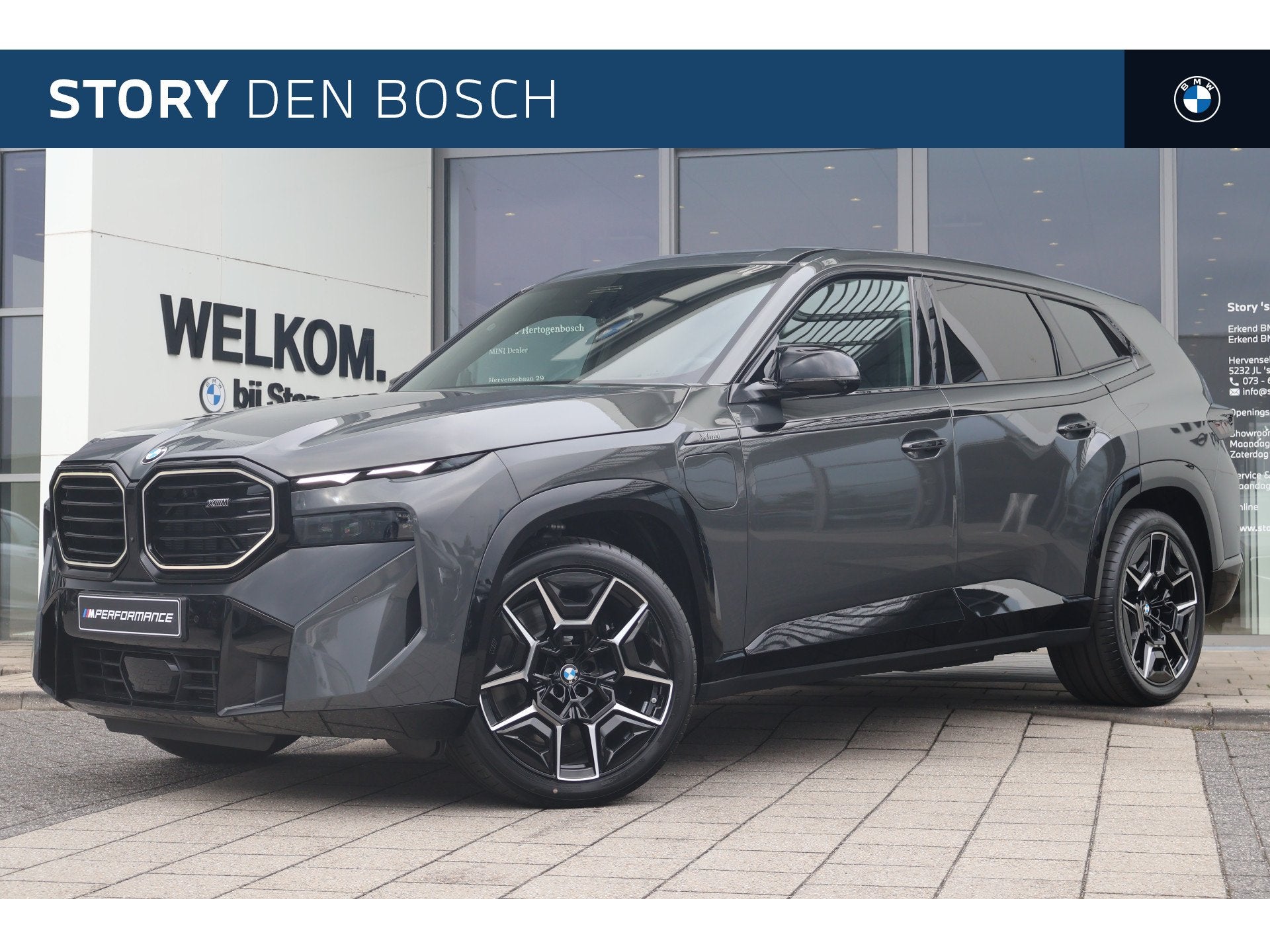BMW XM PHEV 50e Automaat / Trekhaak / Comfort Access / Soft-, Auto's, Automaat, Dealer onderhouden, Zwart, 23 km/l