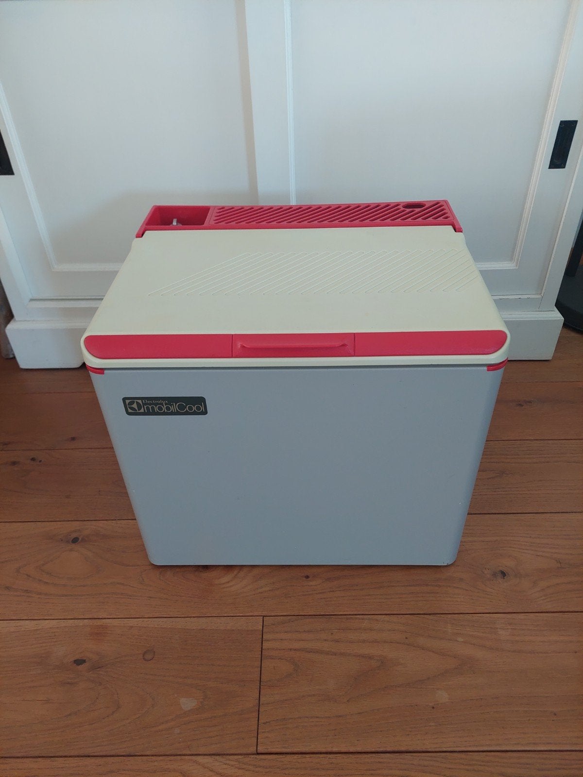 Koelbox Electolux 35L absorptie 220V, 12V en gas, Ophalen, Zo goed als nieuw, Elektrisch