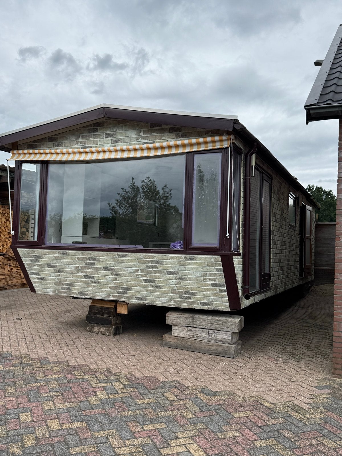 Stacaravan 9,5x3,5m met dubbelglas en boxspring, Tot en met 2