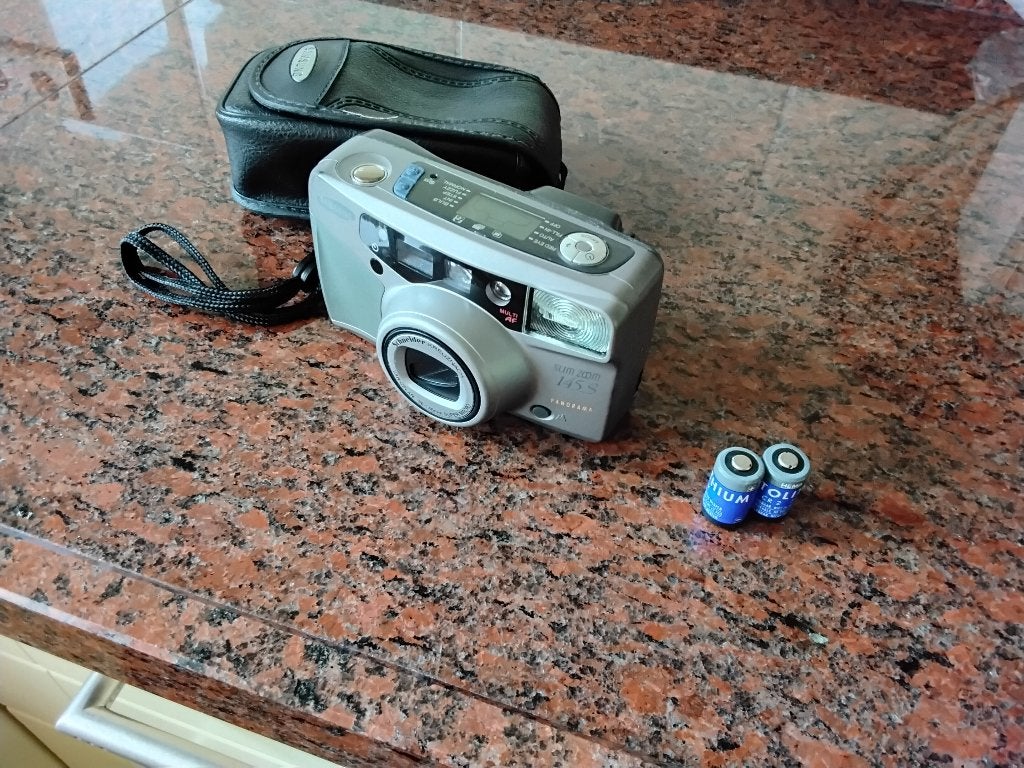 Te koop:  Analoge Camera, Ophalen, Zo goed als nieuw, Compact, Samsung