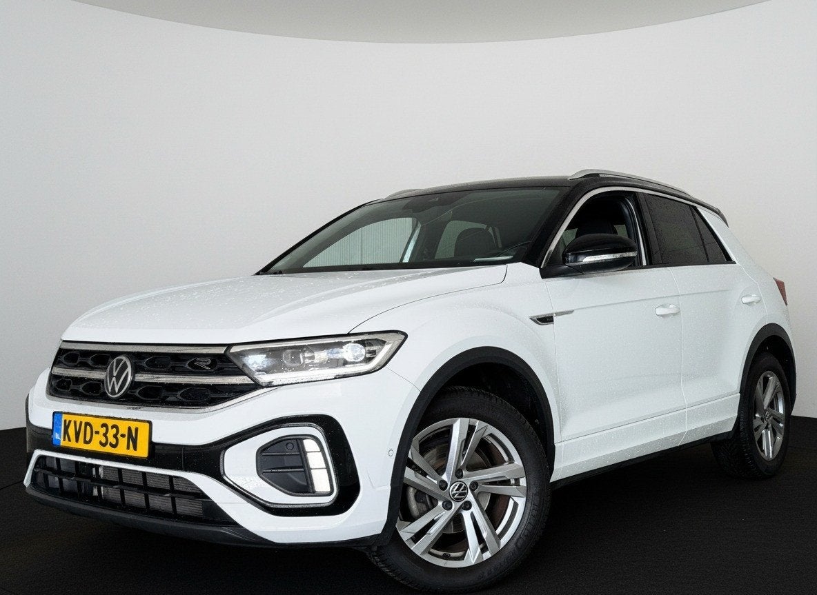 Volkswagen T-Roc TSI 110PK R-LINE BUSINESS CAMERA/MASSAGE/IQ, Auto's, Gebruikt, Automatische klimaatregeling, Leder en Stof, Wit