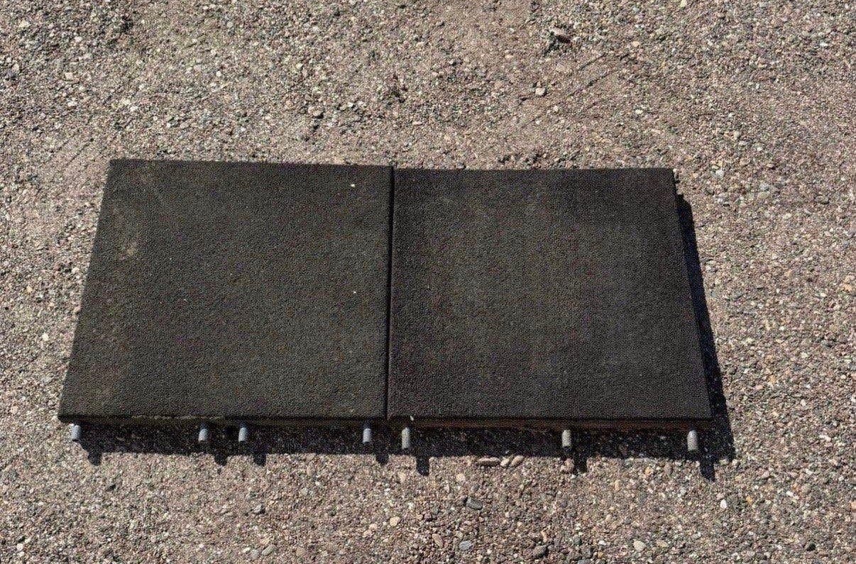 Rubberen tegels ca 50x50x4,5 speeltoestel stal ed ruim 20m2, Ophalen, Gebruikt, Overige typen, Rubber