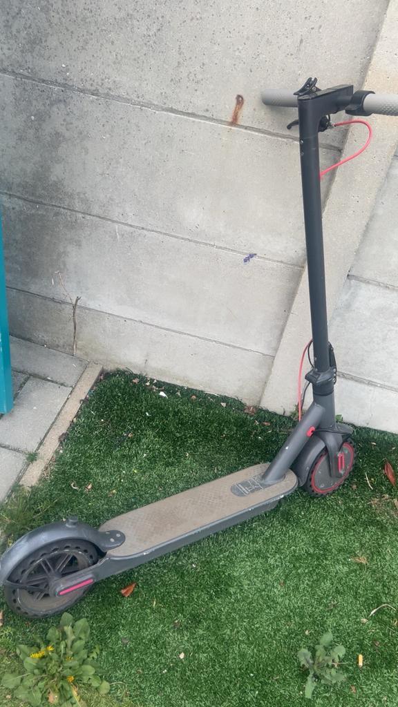 AOVOPRO Elektrische Step - Gebruikt, Fietsen en Brommers, Steps, Gebruikt, Elektrische step (E-scooter), Ophalen of Verzenden