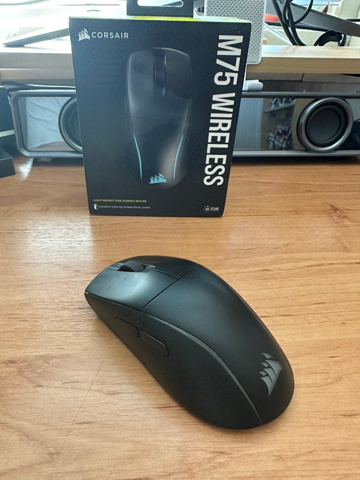 CORSAIR M75 WIRELESS RGB Lightweight FPS Gaming Mouse, Rechtshandig, Muis, Gaming muis, Ophalen of Verzenden
