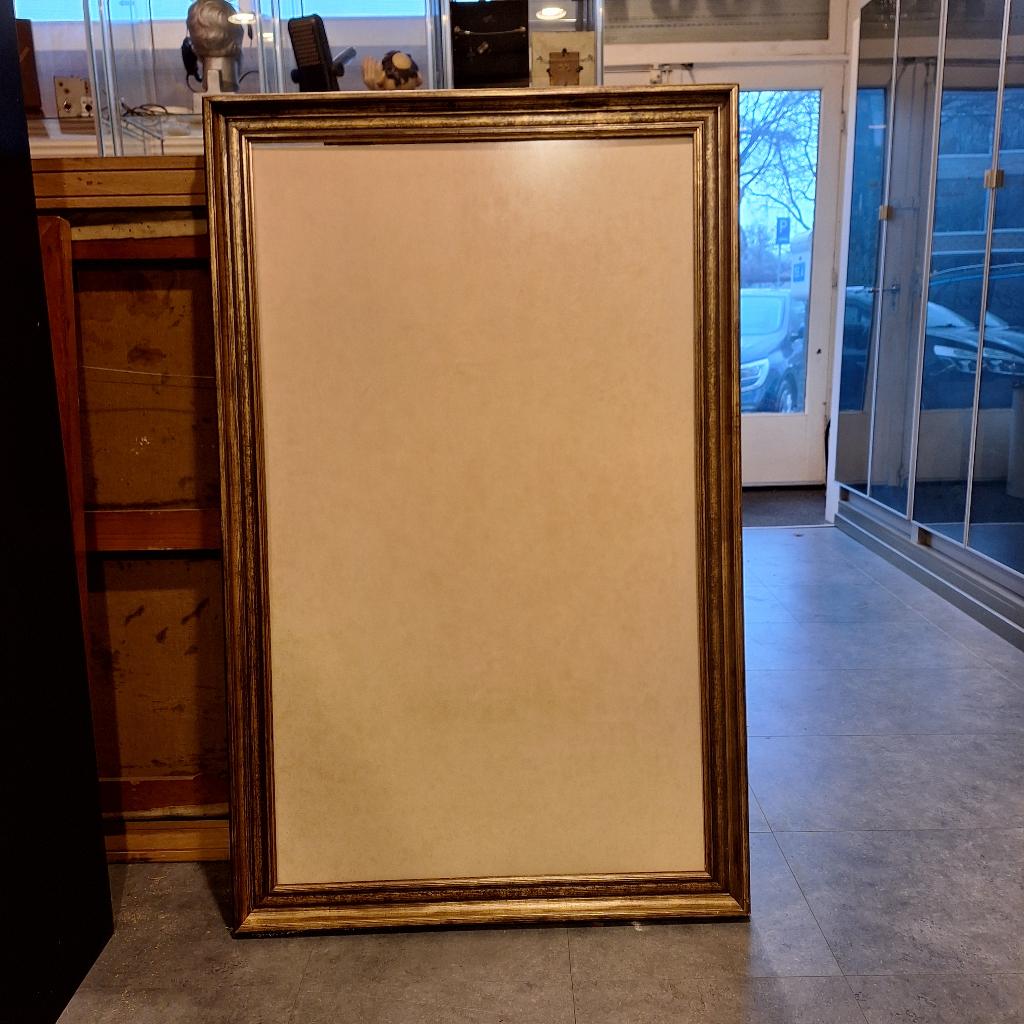 Mooie grote goudkleurige lijst met glas, Ophalen, Gebruikt, 100 tot 125 cm, 75 cm of meer