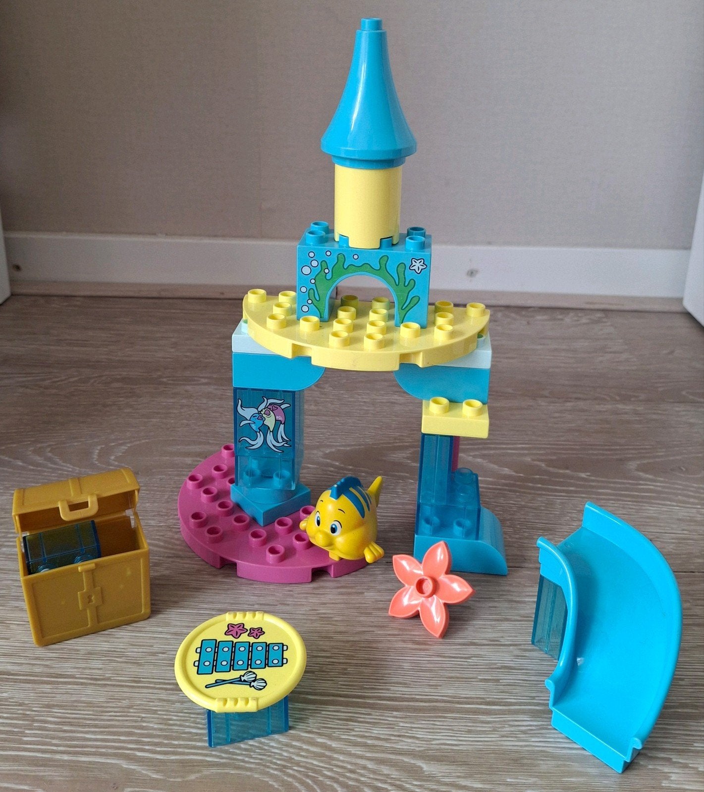Botje in het kasteel van de kleine zeemeermin, Kinderen en Baby's, Speelgoed | Duplo en Lego, Ophalen of Verzenden, Zo goed als nieuw