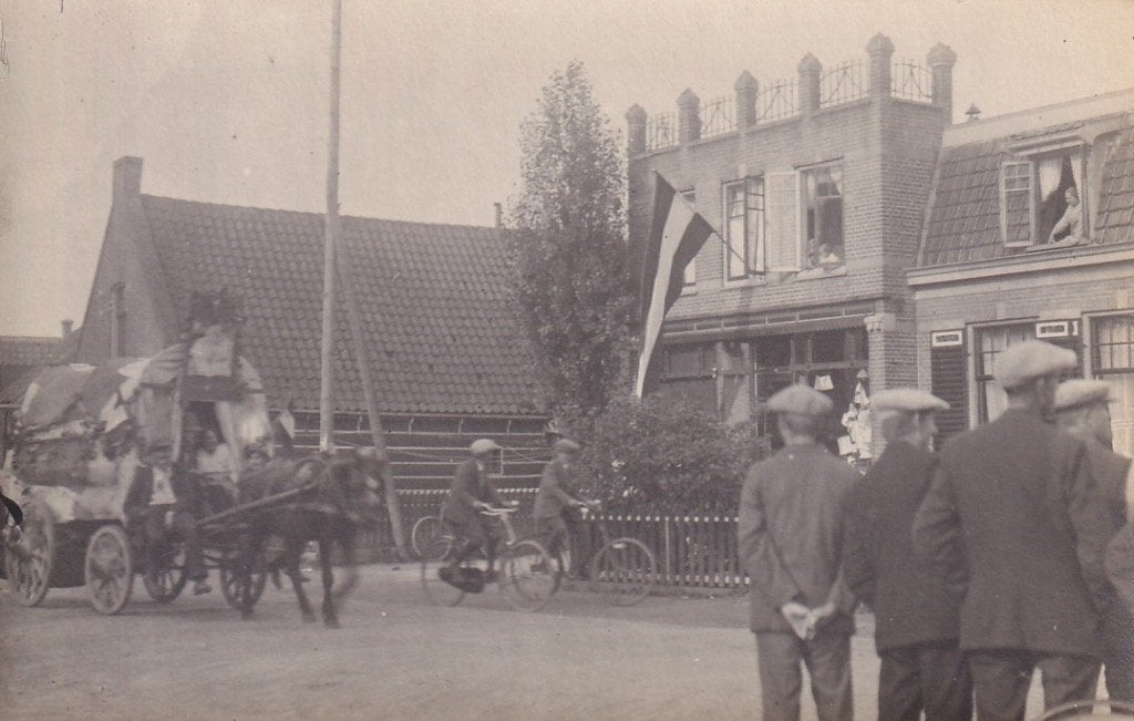 754G fotokaart Heerhugowaard, Middenweg 251-249 in 1923, Ophalen of Verzenden, 1920 tot 1940, Ongelopen, Noord-Holland