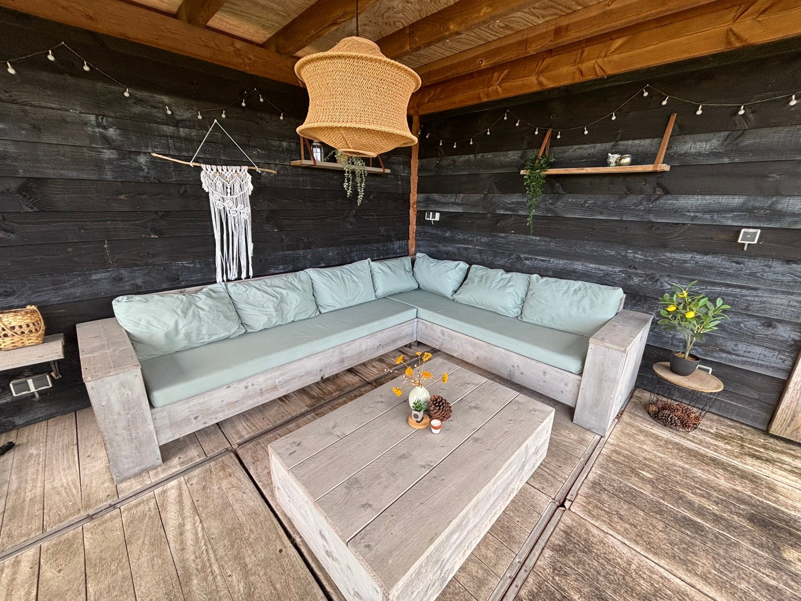 Loungebank, loungeset van steigerhout, Ophalen, Gebruikt, 6 zitplaatsen, Bank