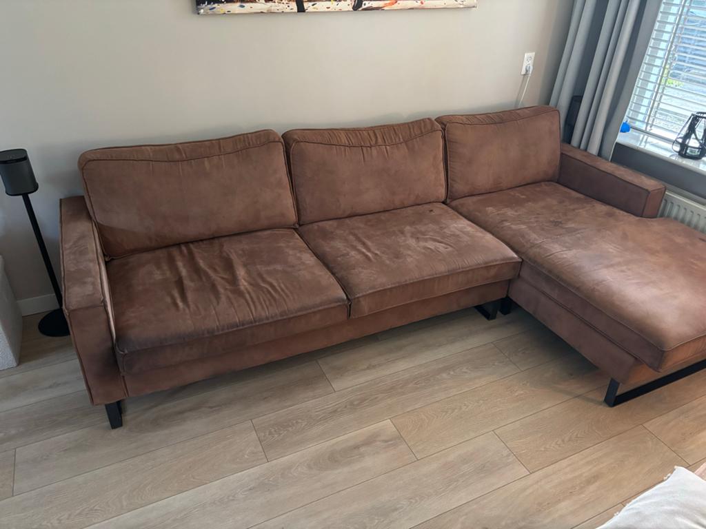 Comfortabele bruine hoekbank met chaise longue, Huis en Inrichting, 250 tot 300 cm, Gebruikt, 100 tot 125 cm, Hoekbank