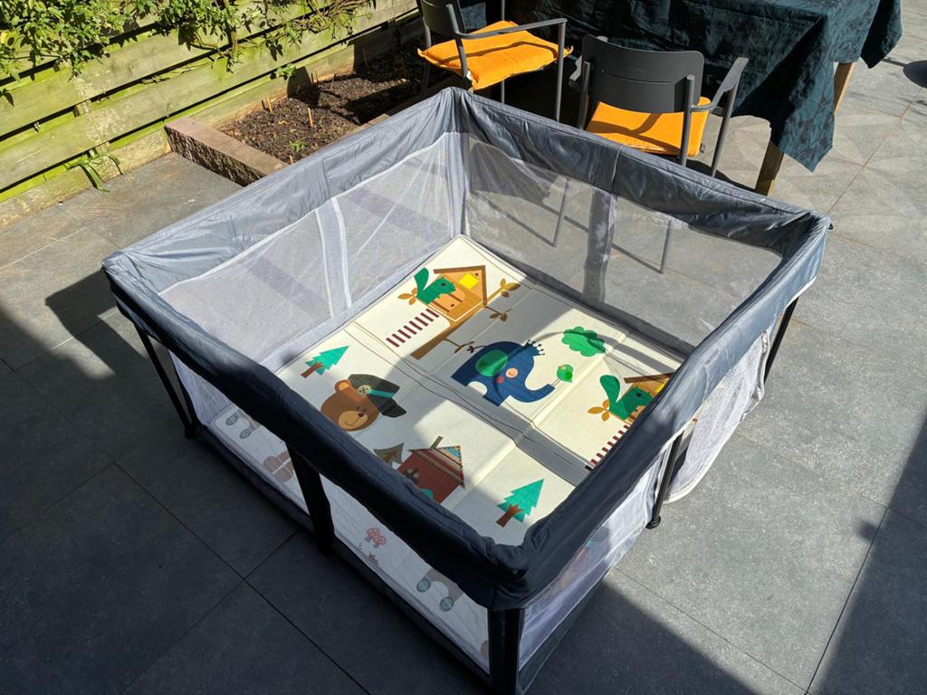 Grondbox inklapbaar / reisbox, Ophalen, Gebruikt