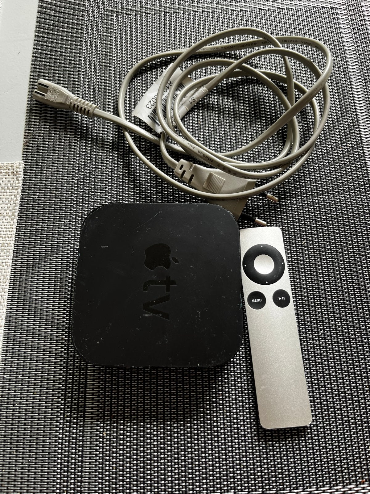 Apple TV 3 met afstandsbediening en stroomkabel, Ophalen of Verzenden, Gebruikt, HDMI, Zonder harde schijf