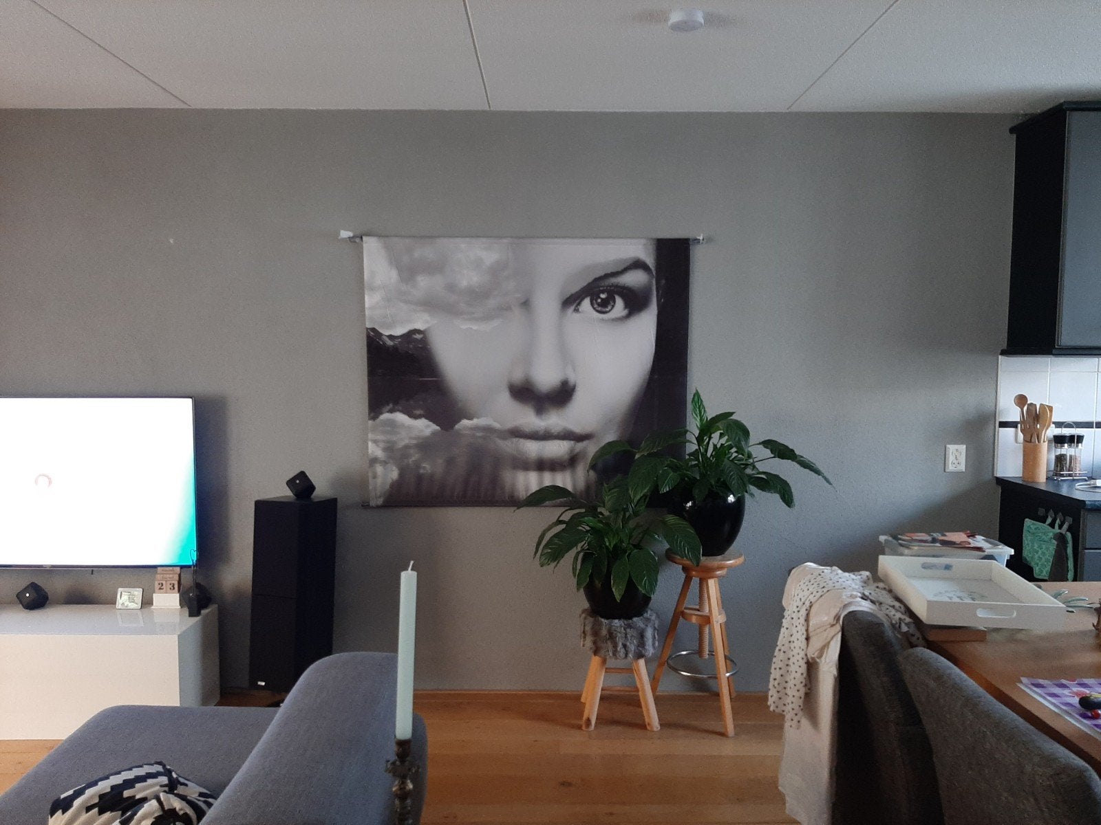 Wanddoek 140x170cm met ophangsysteem, Ophalen, Zo goed als nieuw, Met ophangsysteem, Wandkleed