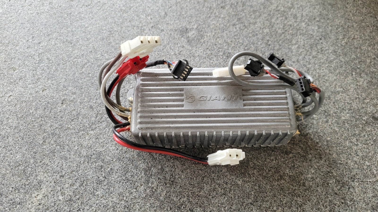 Giant Twist Double 26V Controller/Driver APALI-05V, Verzenden